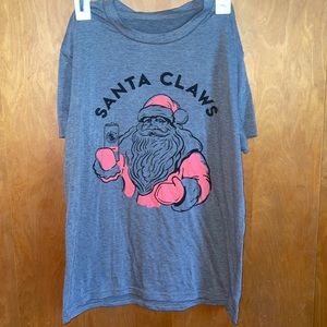 Santa Claws tee. Size medium/large.